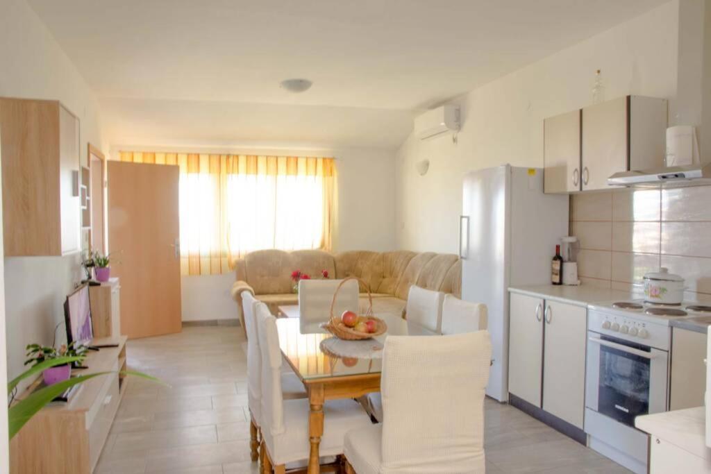 Apartment Jope Kaštela Zewnętrze zdjęcie